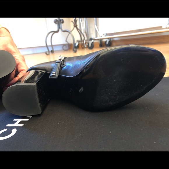 BRAND NEW - Chanel - Thigh-high Leather Boots - Picture 7 of 8